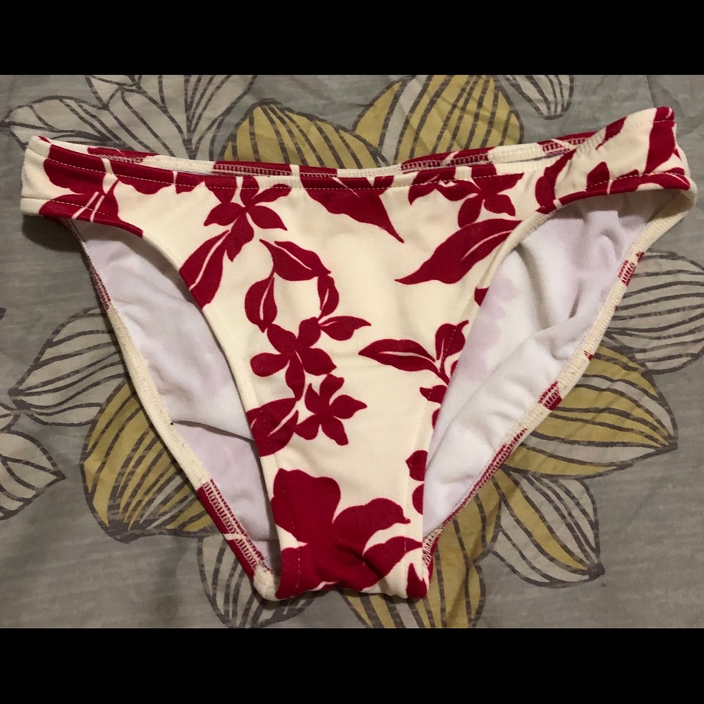 Xhileration Red & Cream Floral Bikini Bottom